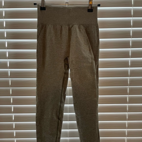 Gymshark Flex High Waisted Leggings - Picture 3 of 4